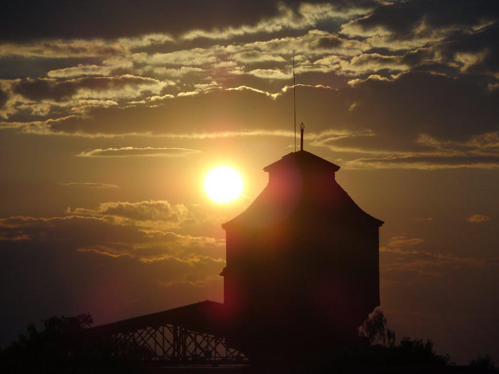 post-16372-0-75266600-1365810320_thumb.j