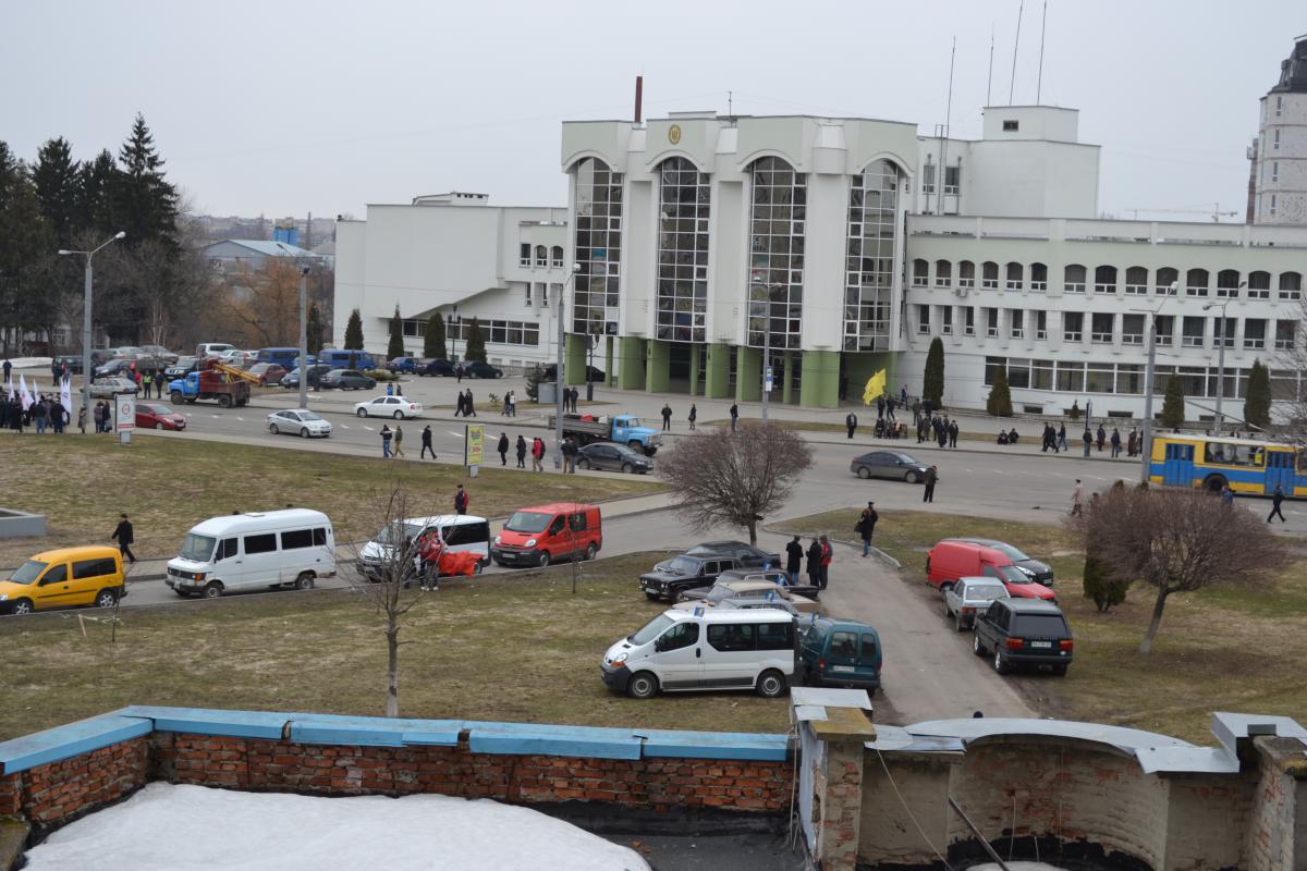 post-17044-0-55072200-1365513041_thumb.j