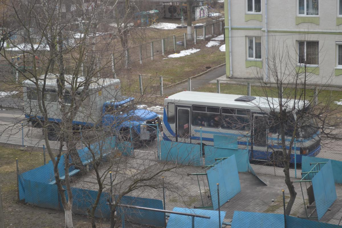 post-17044-0-72683400-1365513295_thumb.j