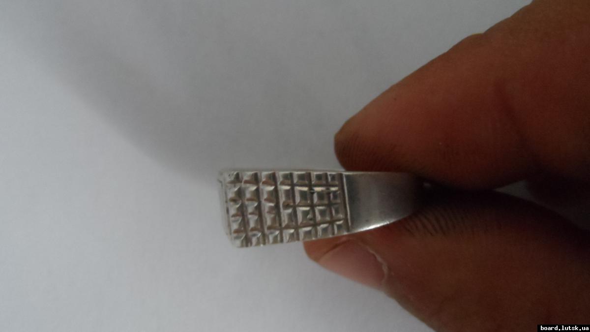 post-10671-0-34291600-1347788580_thumb.j