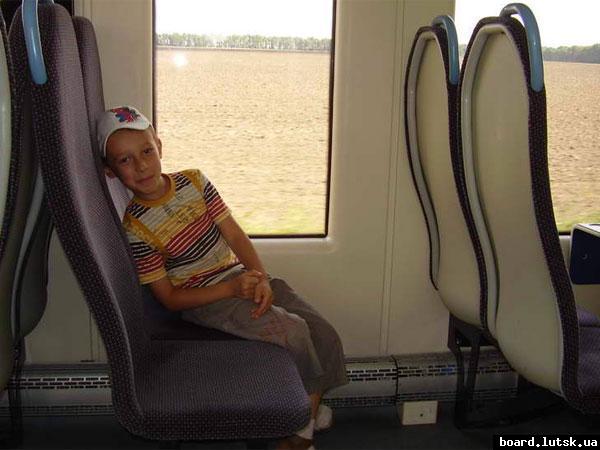 post-14529-0-27094900-1348137915_thumb.j