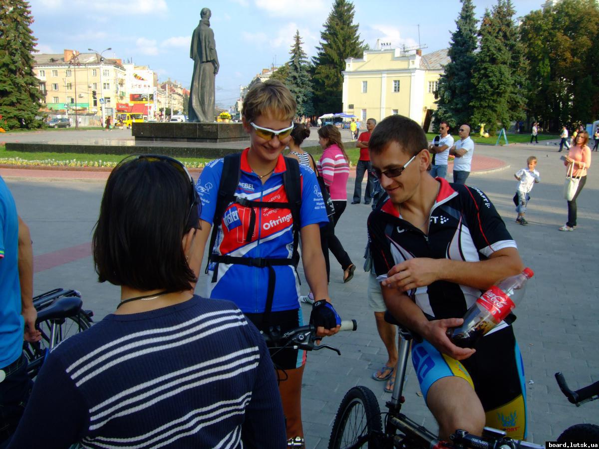 post-15497-0-76397100-1346852193_thumb.j