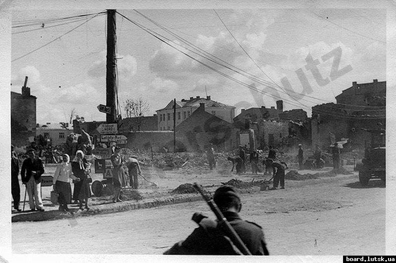 post-1719-0-48427000-1346912304_thumb.jp