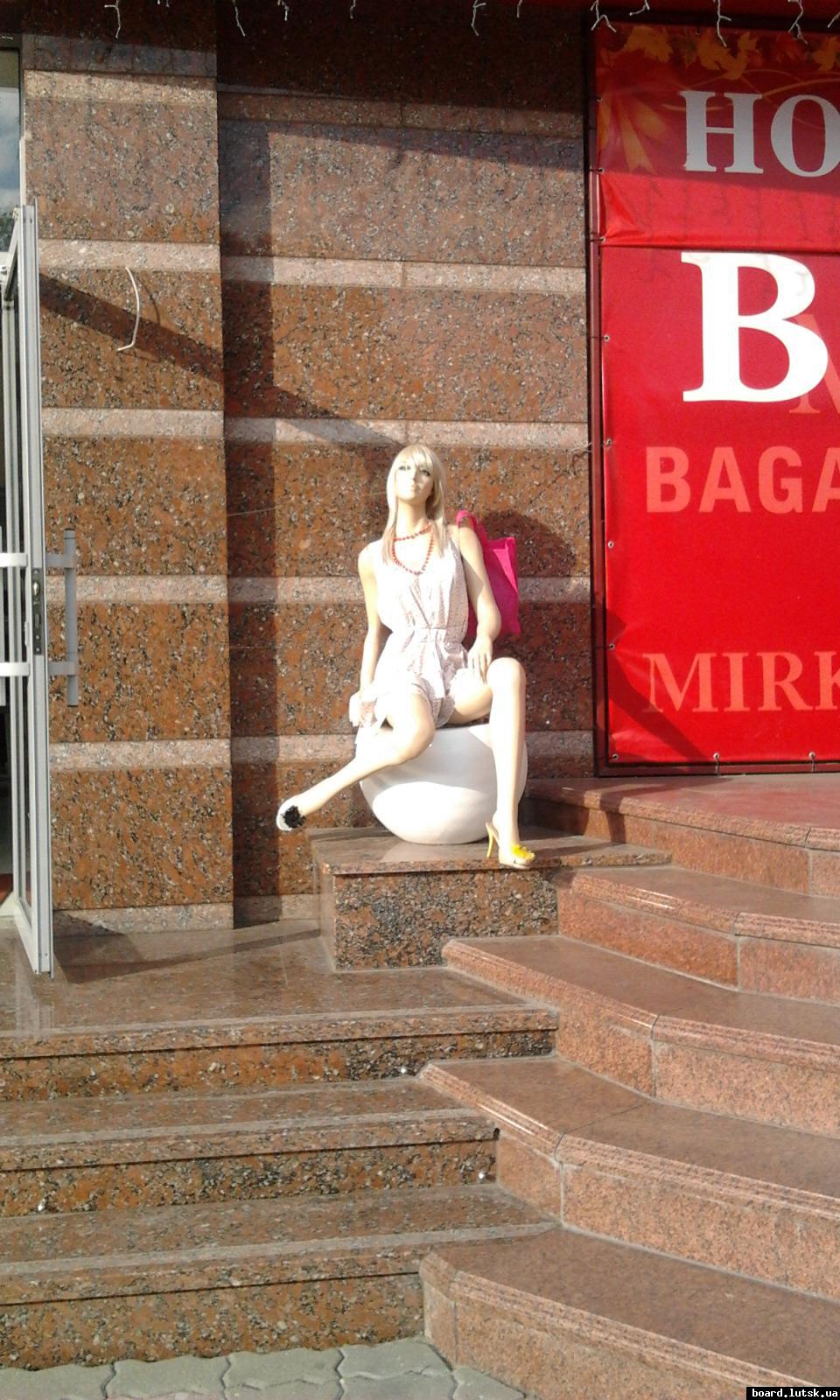 post-2742-0-29935200-1348251605_thumb.jp