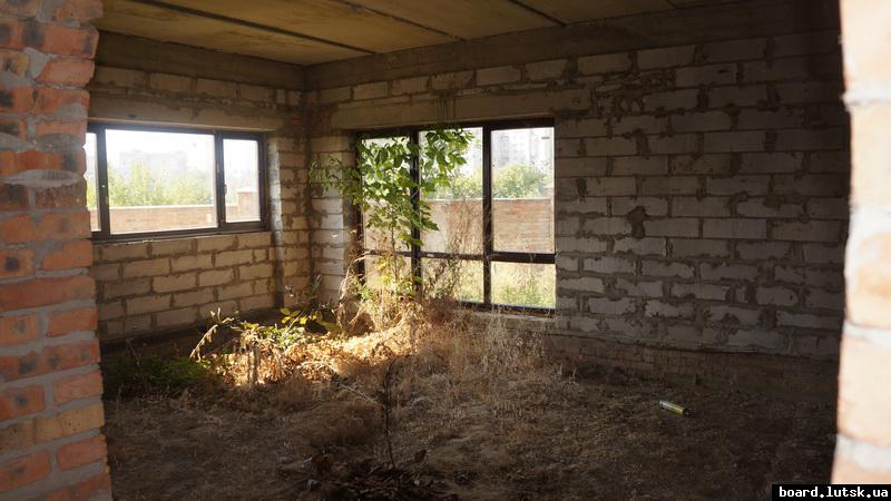 post-5335-0-69378100-1346842337_thumb.jp