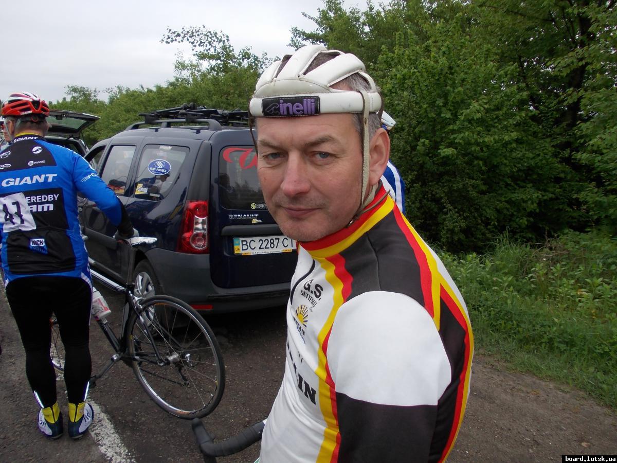 post-6445-0-54812700-1348766843_thumb.jp