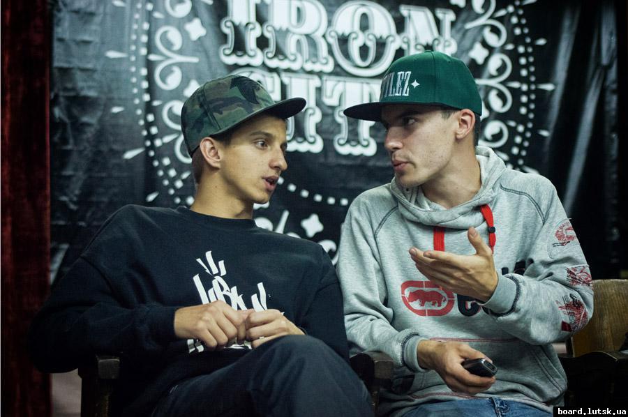 post-6685-0-30615900-1348391655_thumb.jp