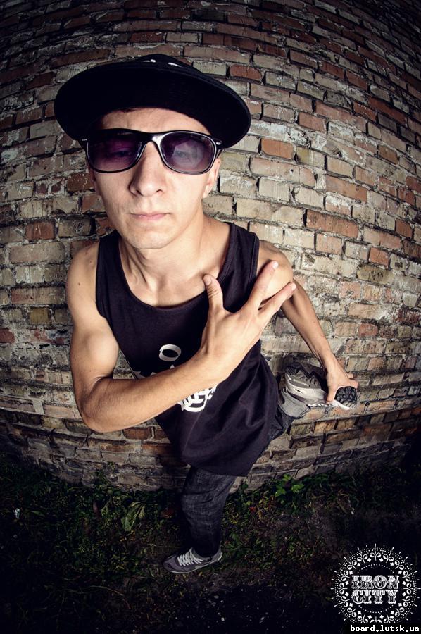 post-6685-0-34865900-1348391640_thumb.jp