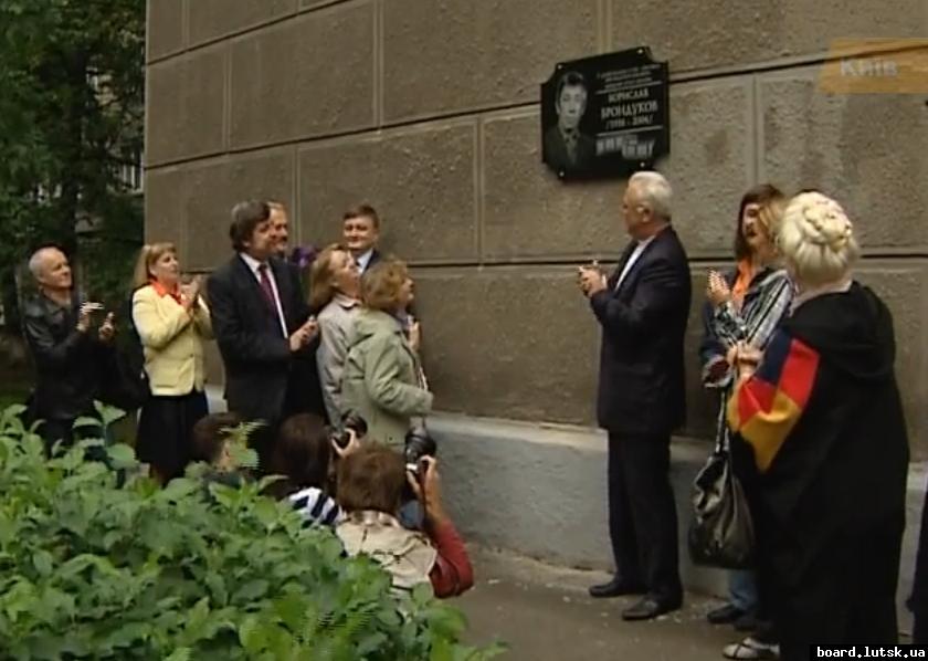 post-8105-0-76283000-1347144329_thumb.jp