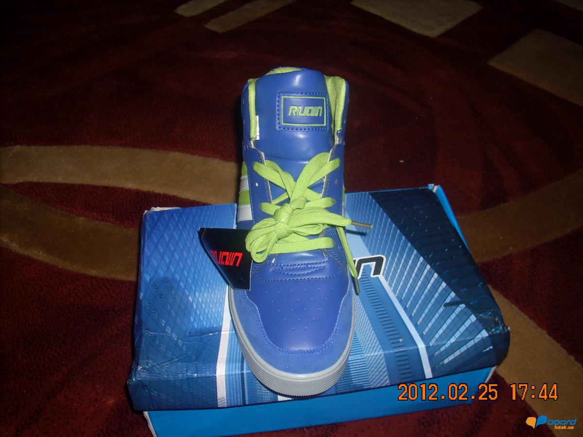 post-12988-0-00029800-1356038411_thumb.j