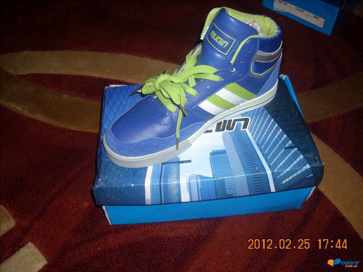 post-12988-0-41545400-1356038394_thumb.j