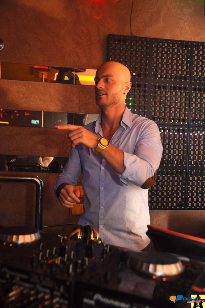 post-2373-0-27476000-1354663301_thumb.jp