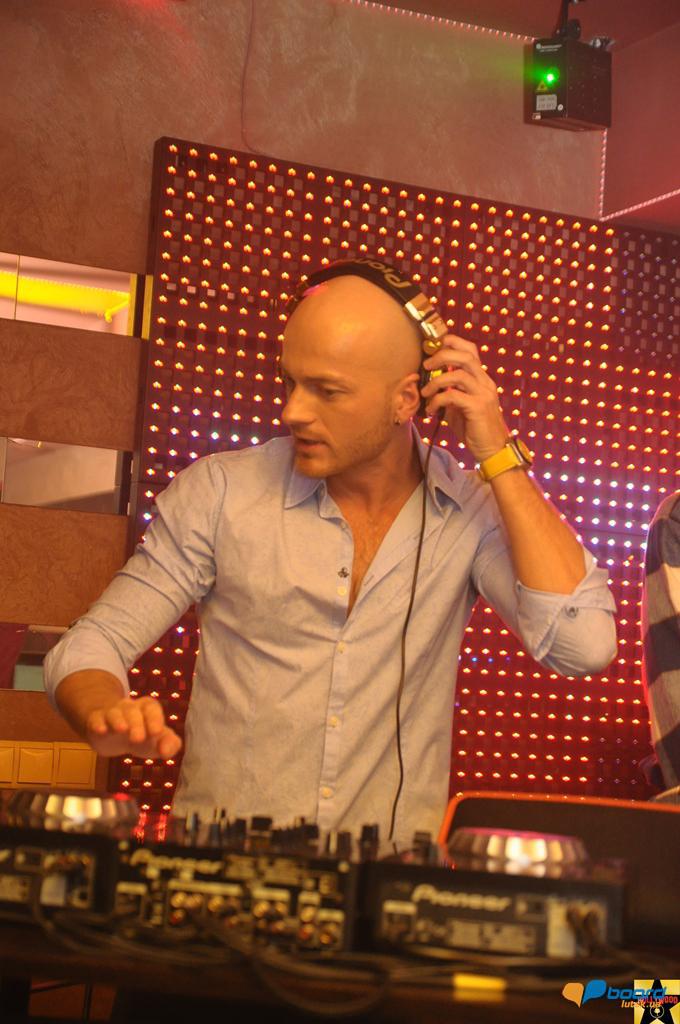 post-2373-0-34280200-1354663225_thumb.jp