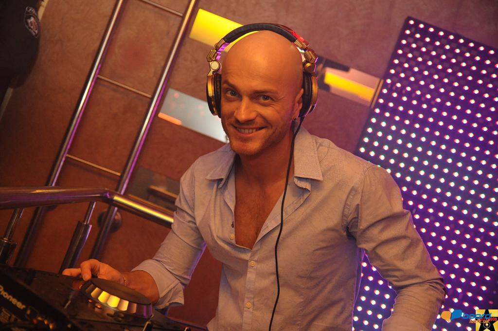 post-2373-0-56894700-1354663332_thumb.jp