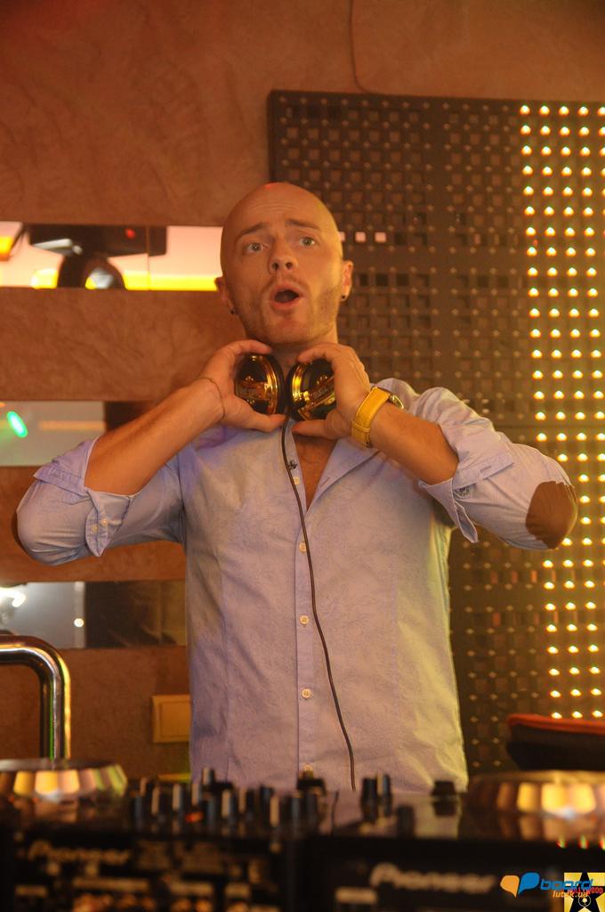 post-2373-0-59577400-1354663188_thumb.jp