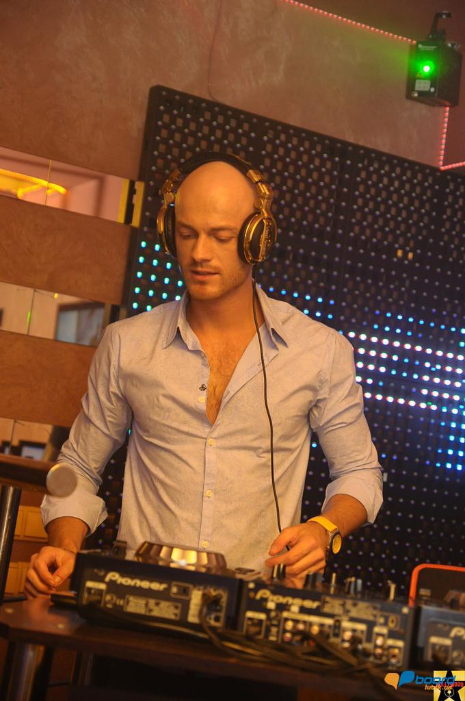 post-2373-0-71554200-1354663223_thumb.jp