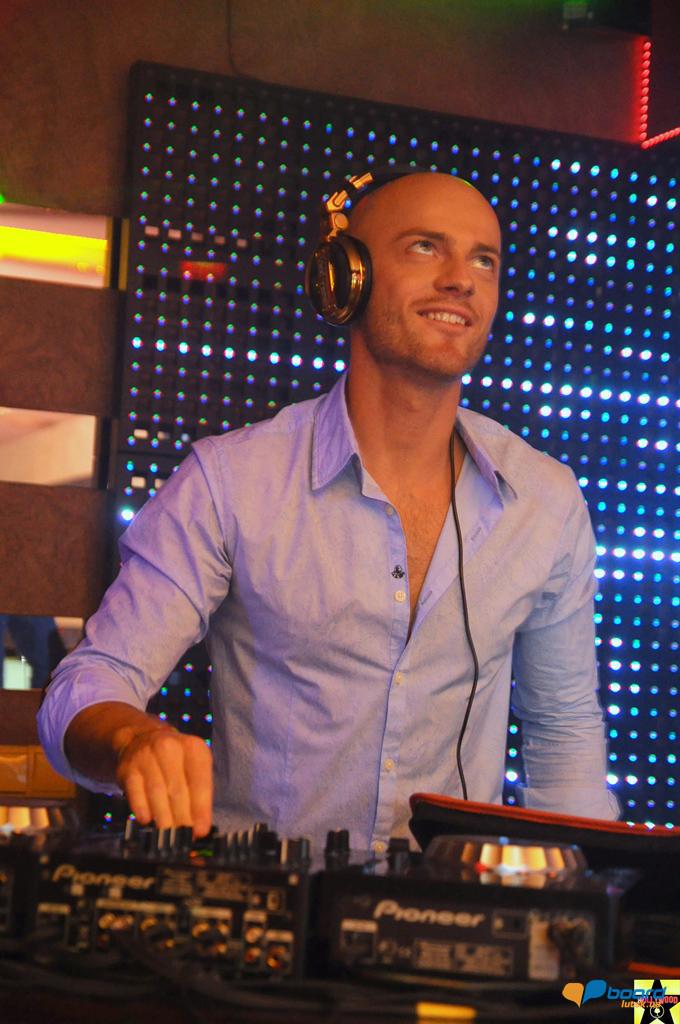 post-2373-0-99838700-1354663197_thumb.jp