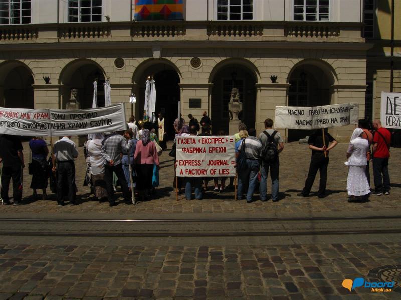 post-8077-0-15331000-1355298218_thumb.jp