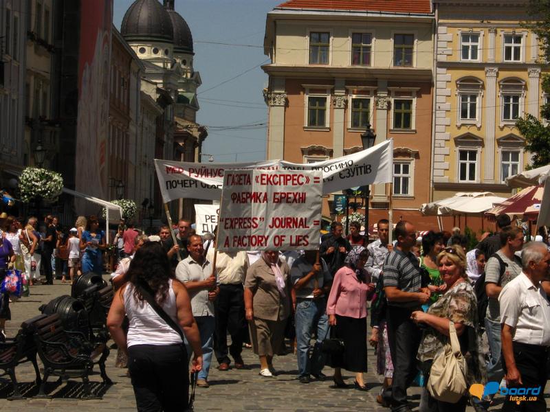 post-8077-0-93767500-1355298171_thumb.jp