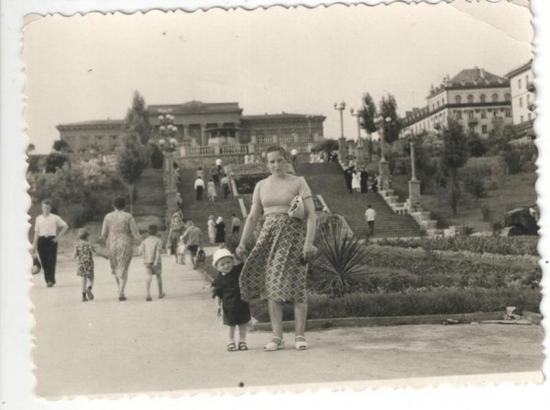 Парк 1962 червень.jpg