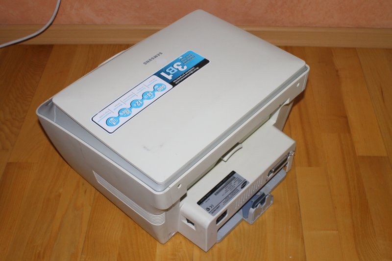 МФУ Samsung SCX 4100.JPG
