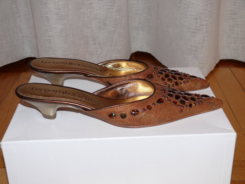 P1090944.thumb.JPG.44ad1b2eb84607e8dc7e6