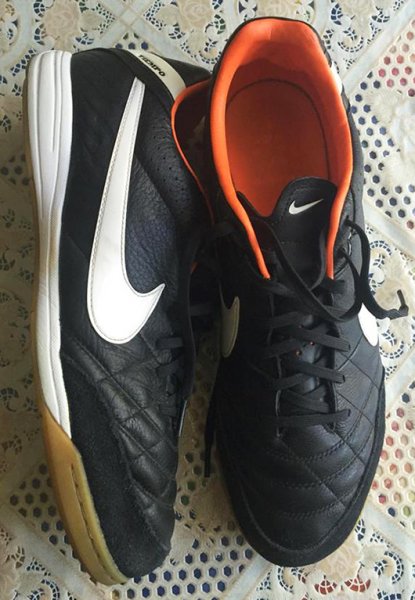 Nike tiempo 46-3-2.jpg