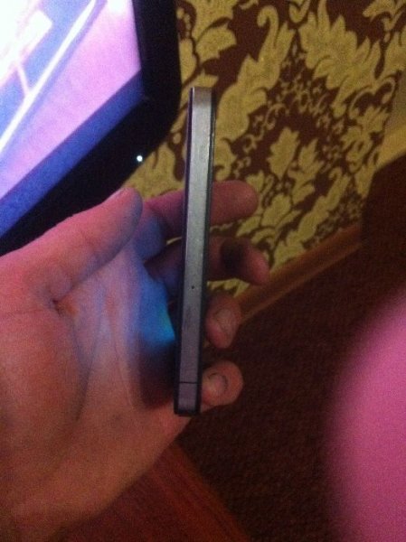 327983288_3_1000x700_prodam-iphone-4g-neverlock-16gb-v-dealnomu-stan-mobilnye-telefony.jpg