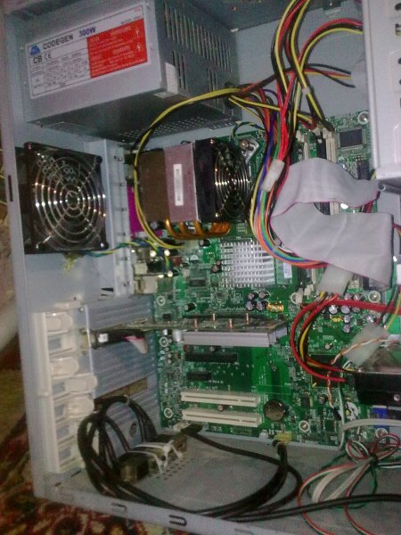 Комп - нутро3.JPG