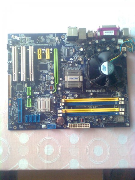 Материнка Foxconn.JPG