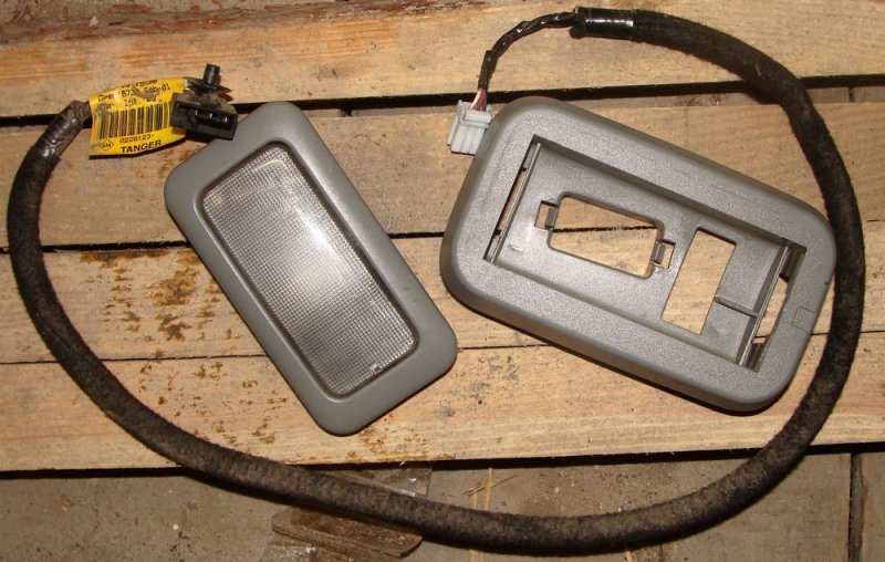 Ліхтар багажного відділення.JPG