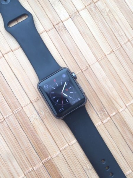 366303386_2_1000x700_apple-watch-38mm-sport-black-orignal-fotografii_rev008.jpg