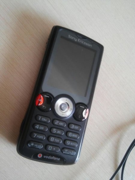 374610628_2_1000x700_sony-ericsson-w810i-fotografii_rev004.jpg