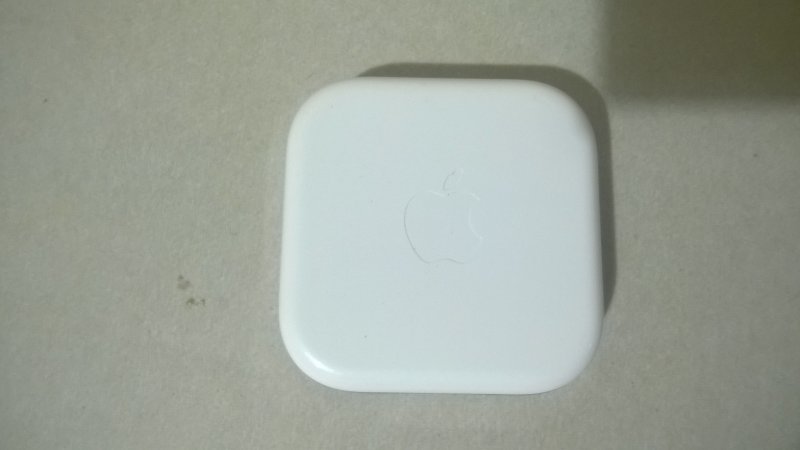 Box Apple 21.jpg
