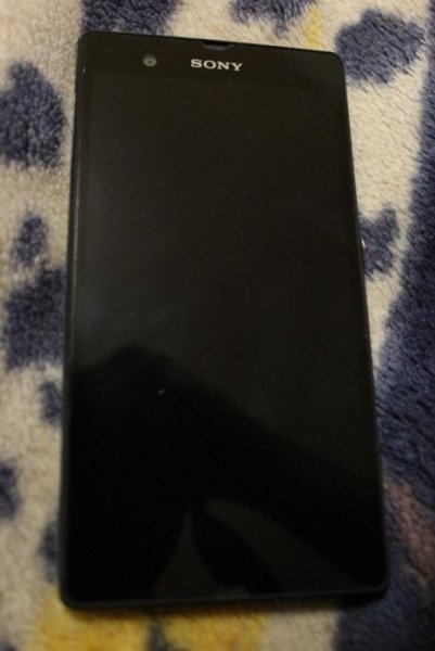 280279198_8_1000x700_sony-xperia-z-c6603-_rev002.jpg