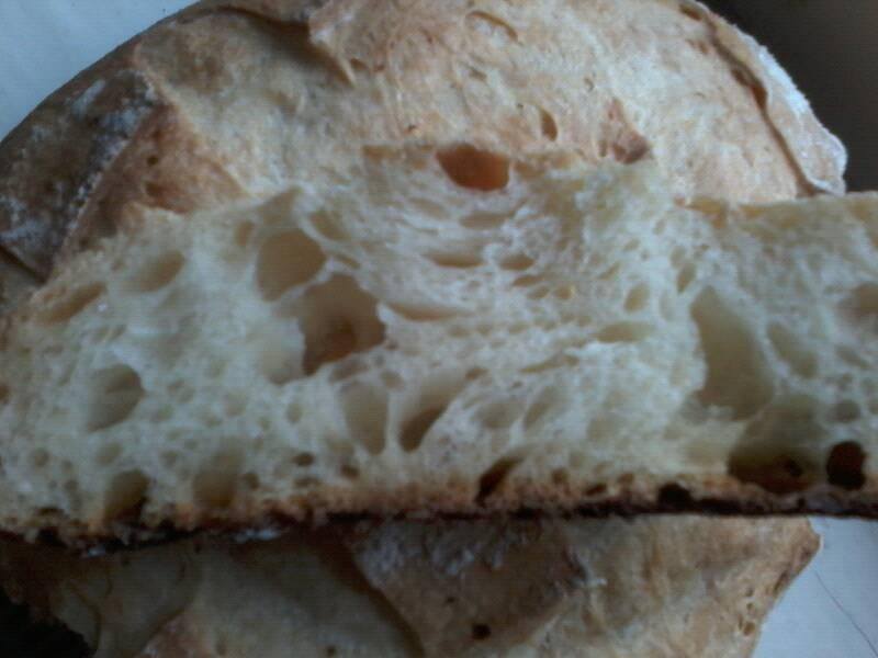 Біла булка. Розріз.jpg