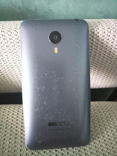 58d279cb95233_MeizuMX4backside.jpg.e8bb4c56b2b627785e06810ea77fab10.jpg