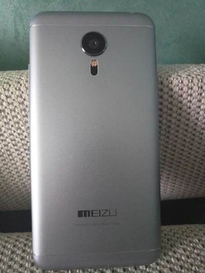 58d279ccaf5b3_MeizuMX5backside.jpg.55c311e1534d4836aeca2e111c3f2496.jpg