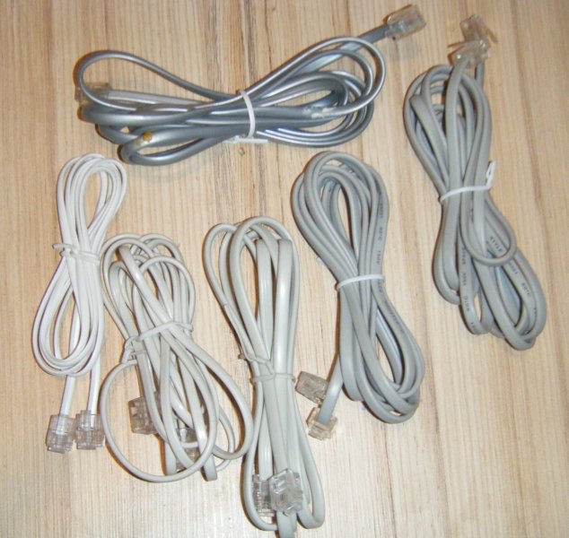 phone-cable.thumb.JPG.53d7e8826d054c07ffc2aed79e74328c.JPG