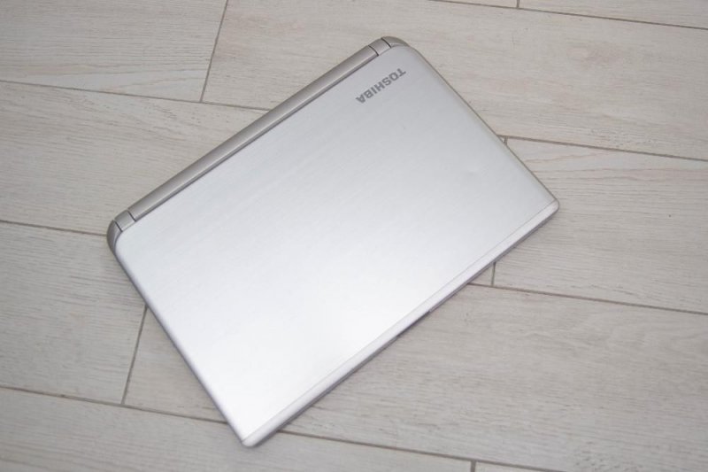 484831660_2_1000x700_ultrabook-noutbuk-toshiba-e45t-b4204-core-i5-8gb-128ssd-fhd-ips-fotografii.jpg