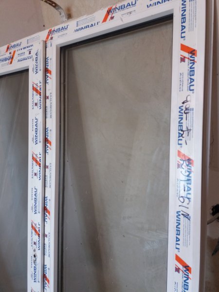 4 вікно зблизька.jpg