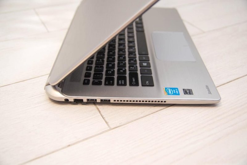 484831660_6_1000x700_ultrabook-noutbuk-toshiba-e45t-b4204-core-i5-8gb-128ssd-fhd-ips- (1).jpg