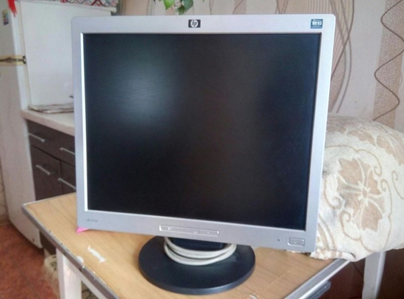 520698440_1_1000x700_zhk-monitor-17-hp-l1706-lutsk.thumb.jpg.ae8241622c88ed6bea75b365ba4de4d2.jpg