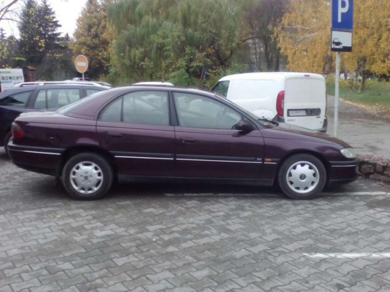 555142120_2_1000x700_prodam-opel-omega-b-fotografii.jpg