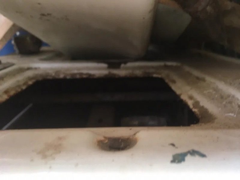 Газова плита  Львів 29  залишки.jpg